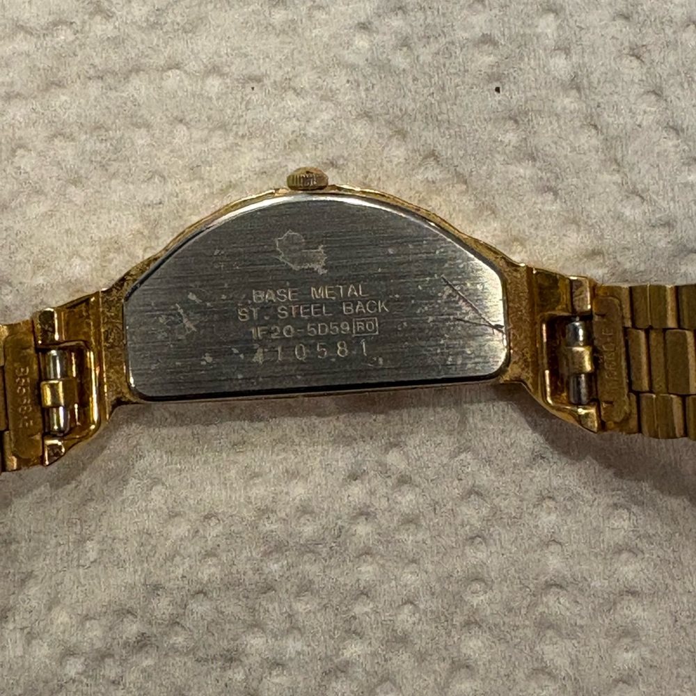 vintage gold-tone Seiko "Half Moon" or "Rivoli" watch - preowned - Picture 3 of 9